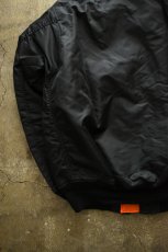 画像21: [DEADSTOCK] 90's CONCORD by ALPHA INDUSTRIES MA-1 flight jacket -BLACK/ORANGE- (21)