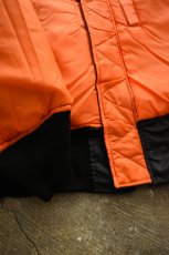 画像27: [DEADSTOCK] 90's CONCORD by ALPHA INDUSTRIES MA-1 flight jacket -BLACK/ORANGE- (27)