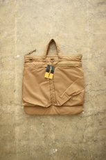 画像2: [DEADSTOCK] FIRE FORCE TACTICAL GEAR Aviator Flyers Helmet Bag -COYOTE BROWN- (2)